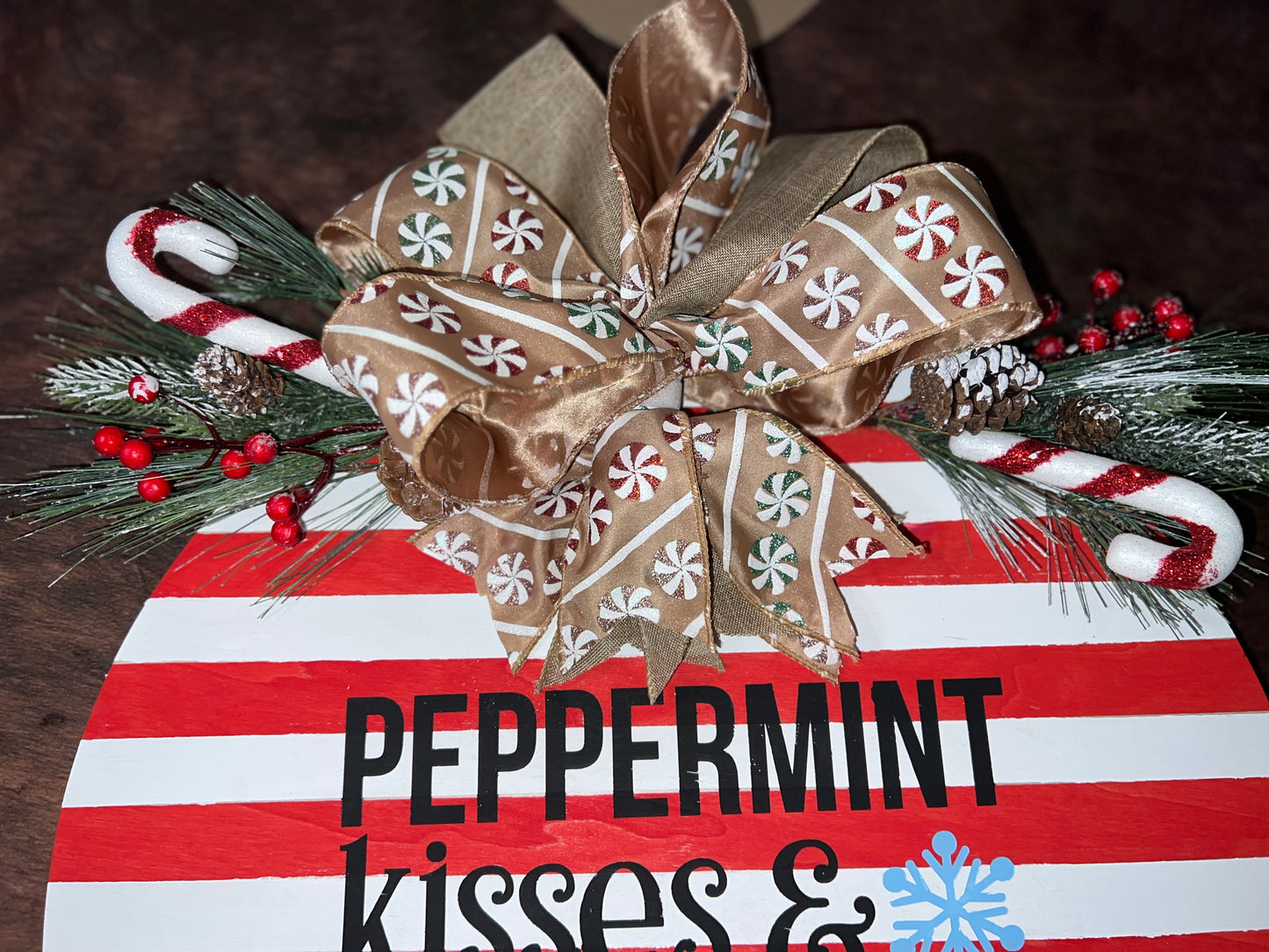 Peppermint Kisses Door Hanger